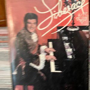 Liberace: An Autobiography - Hard Back With Dust Jacket - Good Conditions
